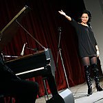 Lucie Bílá a Petr Malásek, koncert Brno - Fronk-204207.jpg